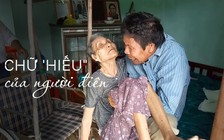 Con trai tâm thần nhặt ve chai, bổ củi thuê nuôi mẹ già