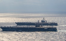 Xem hai nhóm tàu sân bay Mỹ tập trận chung tại biển Philippines