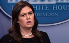 Phát ngôn viên Nhà Trắng bị đuổi khỏi nhà hàng