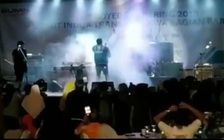 Ban nhạc Indonesia mất tích khi đang biểu diễn vì sóng thần