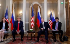 Đảng Dân chủ muốn chất vấn người từng phiên dịch trong cuộc gặp Trump - Putin