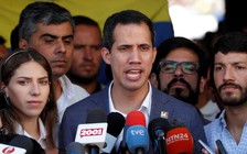 'Tổng thống tự xưng' đòi tổng thống Venezuela ‘phải ra đi’