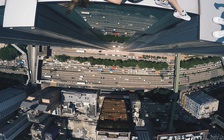 Cô gái chụp ảnh 'tự sướng' sống sót sau khi rơi từ tầng 10