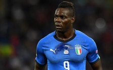 Suýt đánh nhau với HLV, ‘Siêu quậy’ Balotelli đã làm gì để trở lại tuyển Ý?