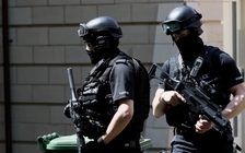 Cảnh báo tấn công tiếp diễn tại Anh