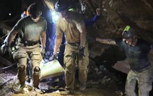 Thợ lặn Úc được miễn trừ ngoại giao trong cuộc giải cứu đội bóng Thái Lan