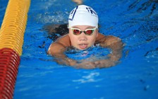 ‘Tiểu tiên cá’ Nguyễn Thị Ánh Viên xuống nước ở Aquatic Center Jakarta