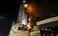Cháy lớn ở khách sạn 63 tầng tại Dubai đêm giao thừa 2016