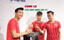 Duy Mạnh, Văn Hậu, Quế Ngọc Hải 'nhí nhảnh' dự sự kiện ở Hà Nội