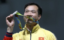 Tổng cục trưởng Vương Bích Thắng: ‘Nổi da gà với tấm HCB của Hoàng Xuân Vinh’