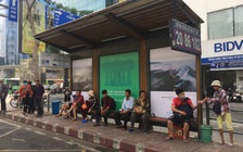 “Phơi màu” ô nhiễm không khí ở trạm xe buýt trung tâm quận 1