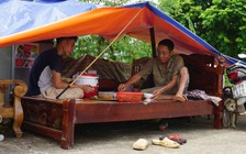 Cám cảnh cuộc sống vật vờ của người dân vùng lũ Thanh Hóa