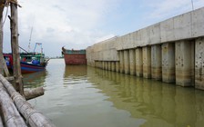 Lại ra tối hậu thư tháo dỡ công trình 'khủng' xây dựng trái phép trên sông Mã