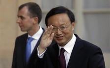 Ông Trump tiếp Ủy viên quốc vụ Trung Quốc Dương Khiết Trì trong 5 phút