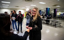 Bầu cử giữa kỳ Mỹ: cuộc đua càng lúc càng gay cấn