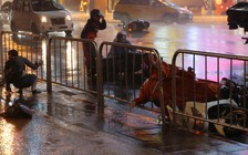 Đài Loan dồn dập hứng bão