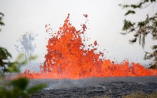 Dung nham bủa vây Hawaii
