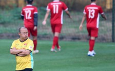 Ông Park Hang-seo hy sinh Văn Quyết?