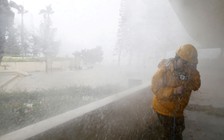 Hoang tàn Hồng Kông trong siêu bão Mangkhut