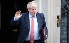 Thủ tướng Anh nhiễm Covid-19 phải vào phòng chăm sóc đặc biệt