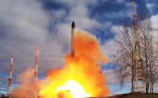 Ông Putin nói các tên lửa 'vô song' Sarmat và S-500 đang được biên chế