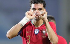 Vắng Ronaldo, đã có Pepe đánh đầu giúp Bồ Đào Nha hòa Croatia