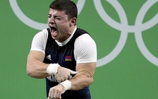 Olympic Rio 2016: Rợn người với chấn thương của VĐV cử tạ