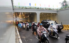 Hầm chui Điện Biên Phủ khánh thành, công nhân được thưởng nóng 200 triệu đồng