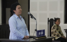 Đâm người bán bánh xèo vì bị hất nước mắm vào người