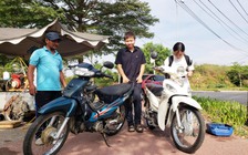 Minh 'Cô Đơn' dùng tiền ủng hộ vụ bị đốt xe: Mua xe máy tặng sinh viên, người nghèo