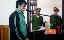 Lái xe container hất văng cảnh sát giao thông khỏi đầu xe 'lĩnh' 10 năm tù