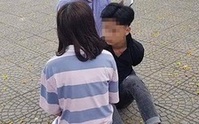 Nhắc vượt đèn đỏ, bị đâm chết: Bất ngờ với thiếu nữ xuất hiện tại đám tang