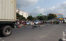 Va chạm với xe đầu kéo, cụ bà tử vong tại chỗ