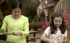 Bé Bảo Nghi đưa cả nhà vào MV tết