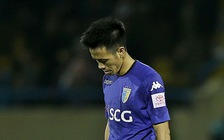 Văn Quyết: 'Tôi rất tiếc về khoảnh khắc bộc phát với Xuân Tú'