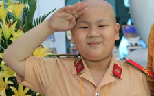 Cậu bé ung thư ôm giấc mơ làm CSGT về trời: 'Con đã sống rất dũng cảm'