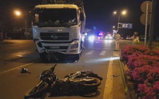 1 người chết, 2 người nguy kịch sau cú tông giữa xe tải và xe máy chở 3