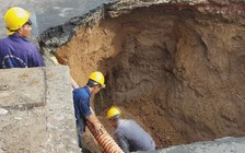 "Hố tử thần” khủng xuất hiện sau trận mưa kỷ lục