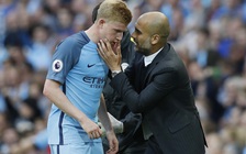 Man City may mắn vượt qua Sunderland trong ngày Guardiola ra mắt Premier League