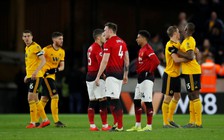 Thất bại trước Wolves, M.U hụt hơi trong cuộc đua top 4 Premier League