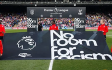 Hàng loạt ngôi sao Premier League tẩy chạy mạng xã hội để chống phân biệt chủng tộc