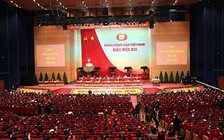 [VIDEO] Tổng bí thư, Bộ Chính trị và BCH T.Ư ra mắt Đại hội XII