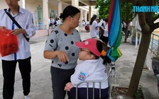 Được đặc cách tốt nghiệp THPT, nữ sinh nhiễm chất độc da cam vẫn đi thi