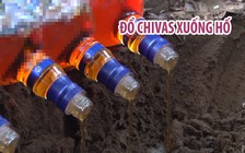 Tiêu hủy, chôn lấp hàng chục chai Chivas 18 và hàng hóa không rõ nguồn gốc