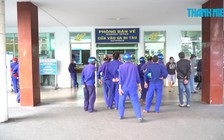 Ga Sài Gòn vắng khách, xe ôm và hàng quán lao đao trong đại dịch Covid-19