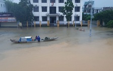 Lũ sông Hương vượt báo động 3, Thừa Thiên - Huế khắp nơi mênh mông nước