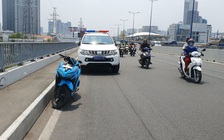 Giữa trưa nắng đổ lửa, nam thanh niên nhảy cầu Sài Gòn xuống sông mất tích