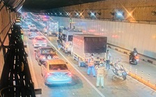 Cận cảnh tông xe liên hoàn trong hầm Thủ Thiêm