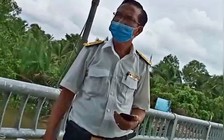 Một cán bộ thuế ở Bến Tre không xuất trình giấy đi đường còn "dọa" tổ kiểm soát