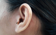 Mẹo vặt: Côn trùng chui vào tai, dễ dàng đuổi chúng ra